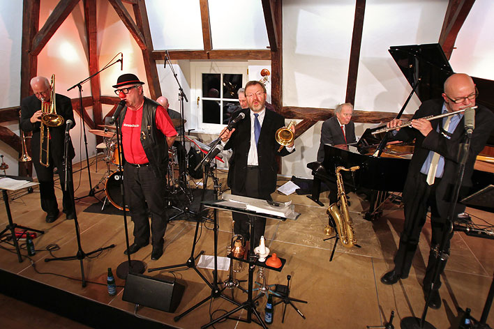 Atlanta Jazzband & Willibert Pauels in der Bielsteiner Burg - Fotos: Christian Melzer