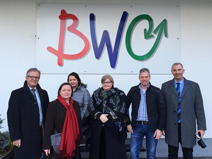 Das Foto zeigt Ewa Krawczyk aus Warschau und Patrycja Nowak aus Rogozno, 
Frau Roswitha Khlert sowie die Ansprechpartner der BWO-GmbH

