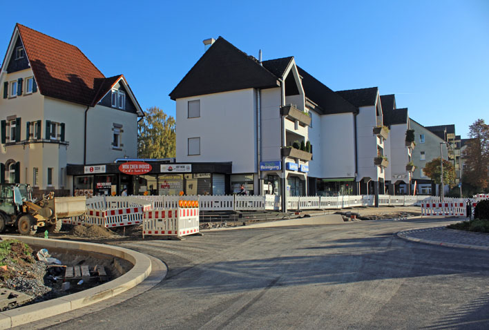 Die Bauarbeiten an der Zufahrt in die Bahnhofstrae sind beendet, der Kreisel ist bald wieder komplett befahrbar. Foto: Stadt Wiehl