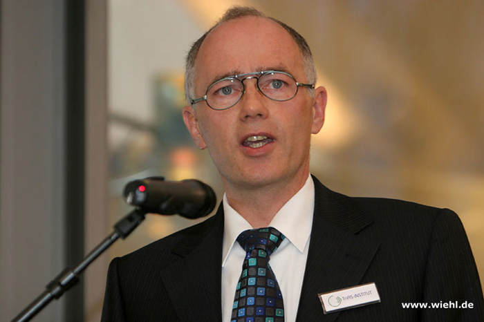 Dr. med. Wolfgang Kohls, Initiator von TriAS 