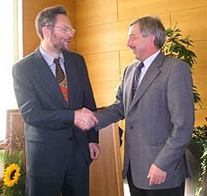 Pastor Siegfried Wolf und Bürgermeister Werner Becker-Blonigen