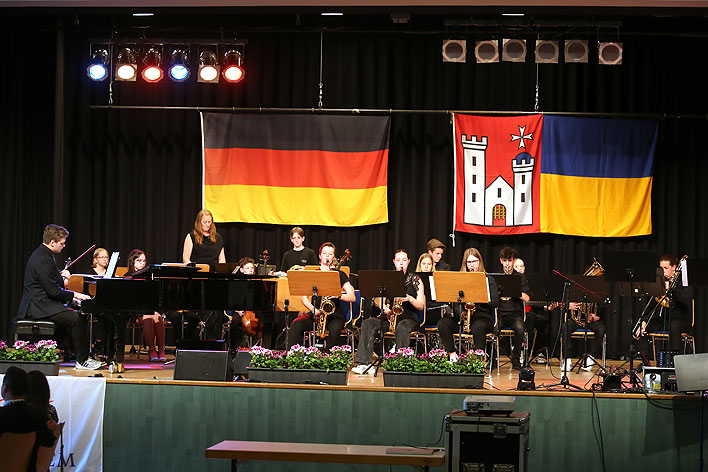 Die Big Band der Schule sorgte fr musikalische Glanzpunkte – wie auch der Chor des Gymnasiums.