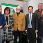 Bürgermeister Ulrich Stücker gratuliert zu 115 Jahren Einsatz im Rat der Stadt Wiehl