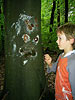 Kleine Künstler im Wald 