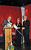 Verleihung des Bundesverdienstkreuzes und des Silbernen Wiehltalers an Monika und Michael Hhn
